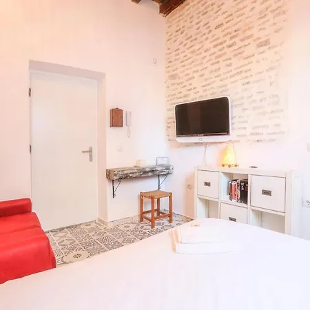 Corazón De Triana. Loft Estiloso Y Confortable. Sevilha